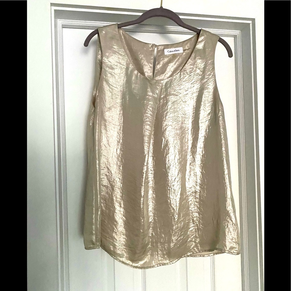 BEAUTIFUL CALVIN KLEIN METALLIC GOLD TOP